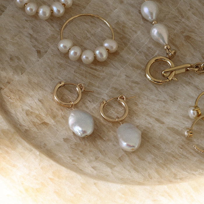 Amelia Organic Hoops