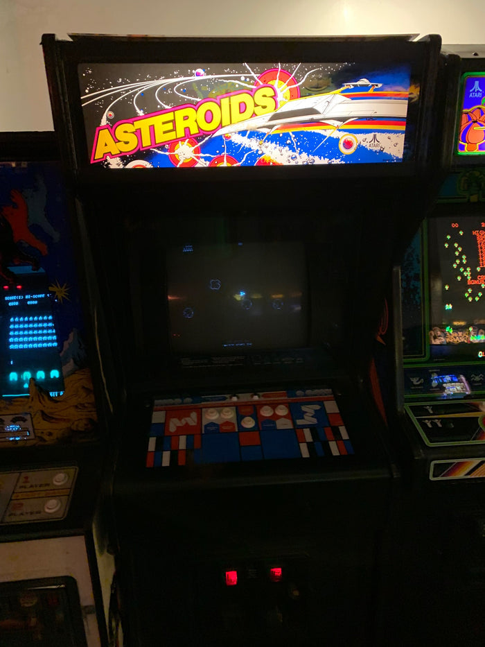 Asteroids Arcade Marquee - Escape Pod Online
