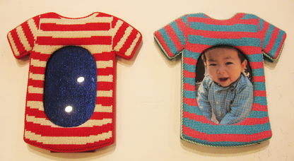 Blue Red T-Shirt Frame