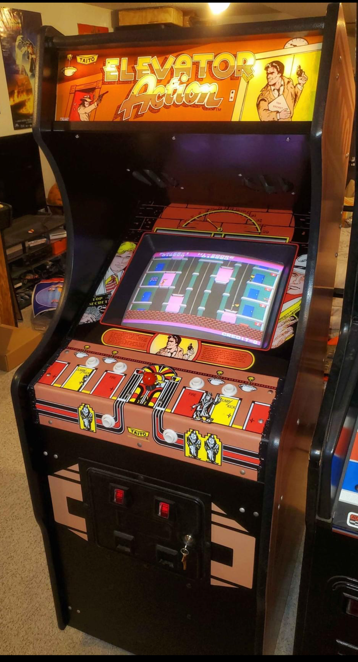 Elevator Action Bezel - Escape Pod Online
