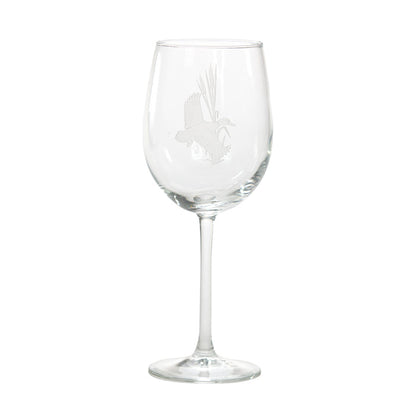 16 oz. clear glass wine glass featuring a delicately etched duck in flight motif.