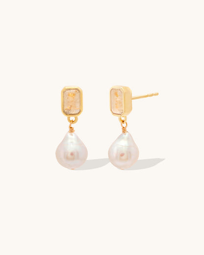 Moonstone Baroque Petite Drop
