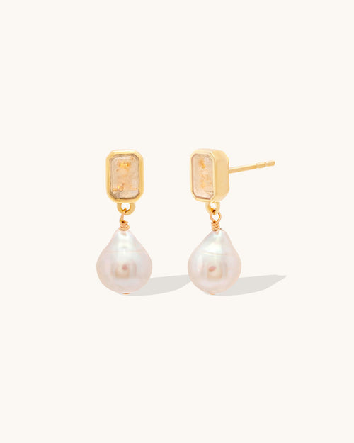 Moonstone Baroque Petite Drop