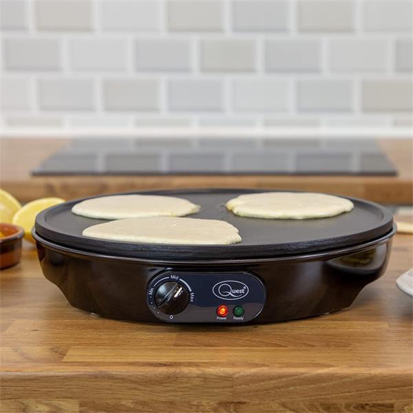 Quest Non Stick Crepe / Pancake / Flatbread Maker 1000W With Wooden Spatula | 35540