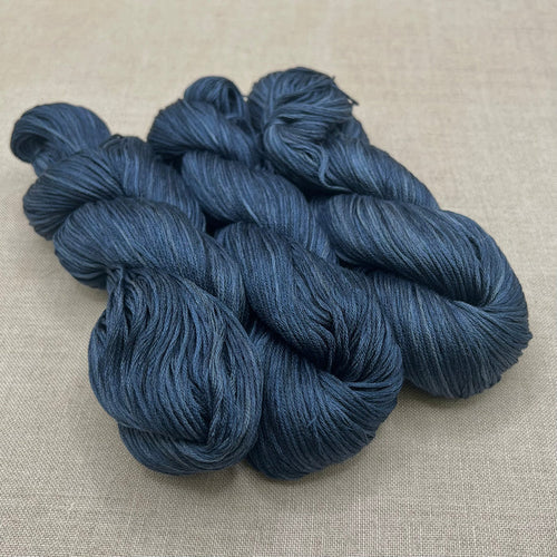 Roxy Floss Collection MINI HANK (approx. 192 yds) - Dark Wash OOAK