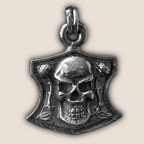 SKULL SHEILD ZIPPER PULL