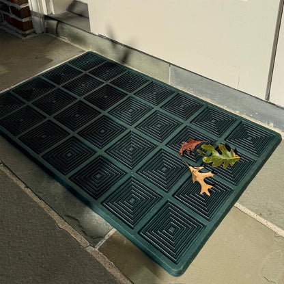 The Outlier - Hunter / Doormat