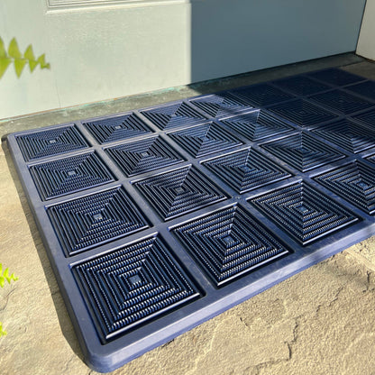 The Outlier - Marine / Doormat