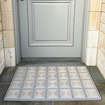 The Outlier - Pebble / Doormat
