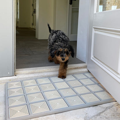 The Outlier - Pebble / Doormat