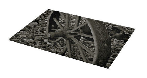 Wagon Wheel on Ice Cutting Board